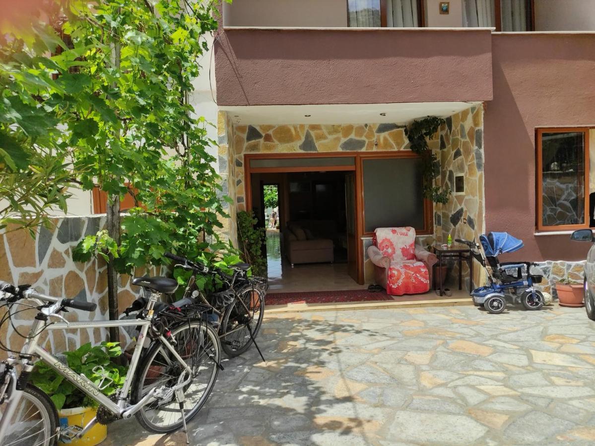Erda Lakeside Guesthouse Lini Exterior foto