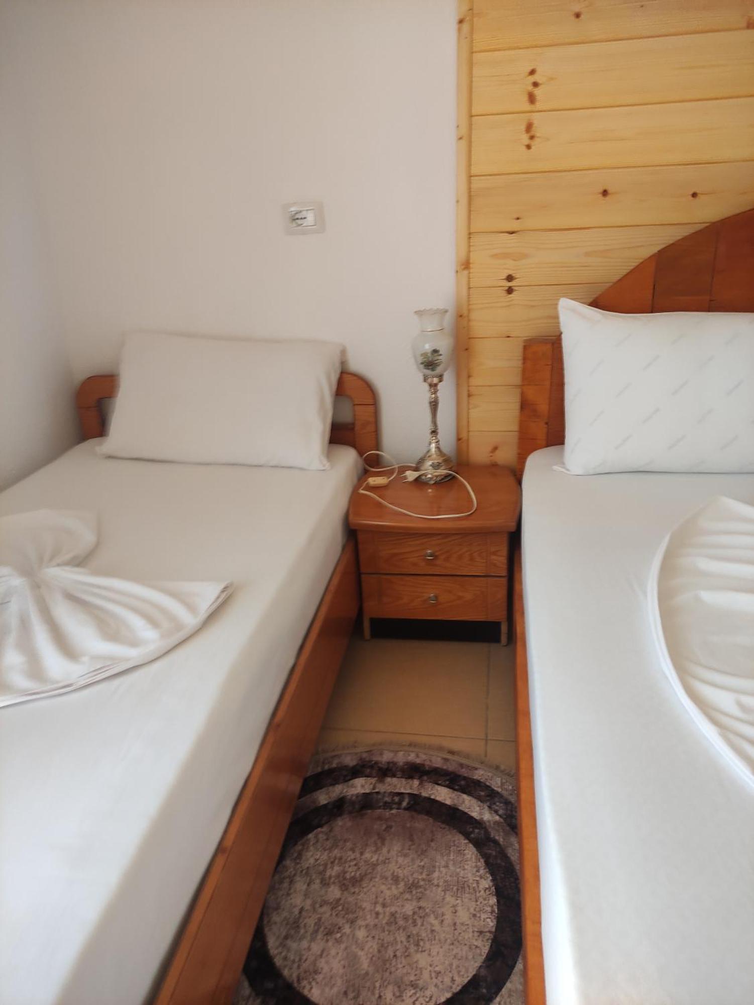 Erda Lakeside Guesthouse Lini Zimmer foto