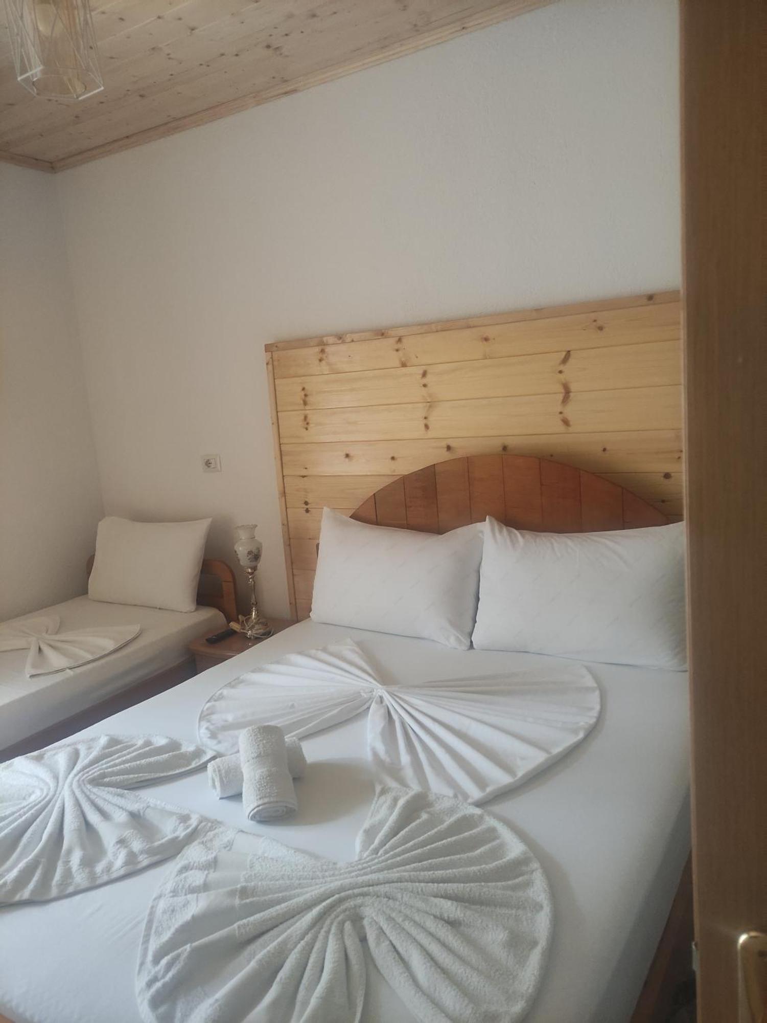 Erda Lakeside Guesthouse Lini Zimmer foto