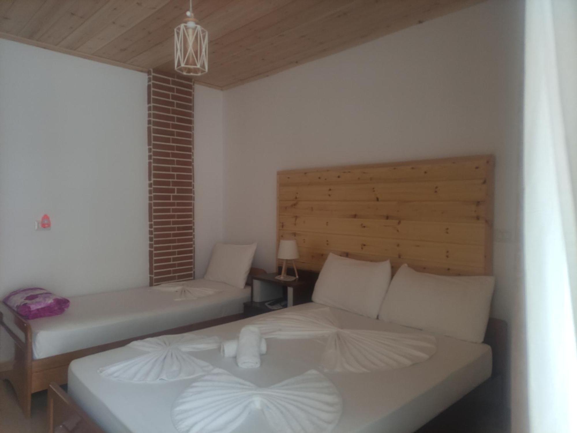 Erda Lakeside Guesthouse Lini Zimmer foto